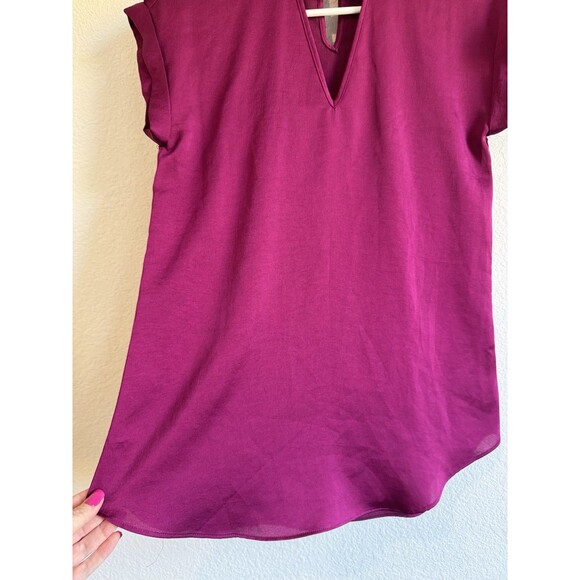 Express Women's Purple Cap Sleeve Blouse V Neck Pullover Chiffon Career XS - Picture 5 of 10